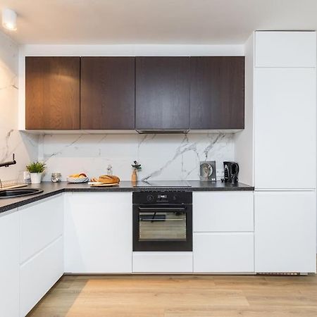 Superapart Jana Pawla Ii, Apt 302 Cozy Urban Retreat, Perfect For Couples Varsovia Exterior foto